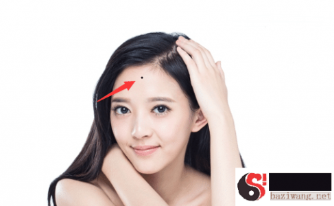 痣相看运:四颗吉祥痣相,官运亨通,命入豪門,男富女贵!