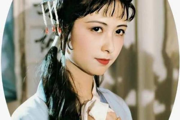 尤二姐因情感纠葛反转命运，贾母为何成为她的目标？