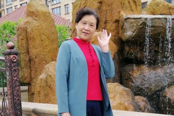 戊午女命解析：揭示性格与人生之路的深层意义