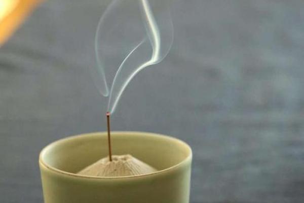 探寻命理奥秘：土水墨先生的命旺之道