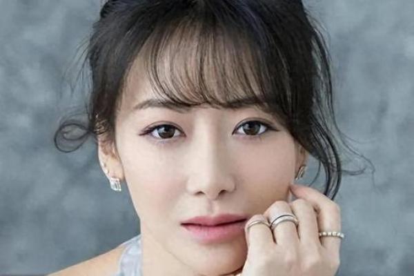 为何貌美如花的人生却常常曲折？探秘眼中与心中的美丽
