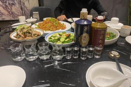 烟回命酒回魂:享受烟酒背后的哲思与文化
