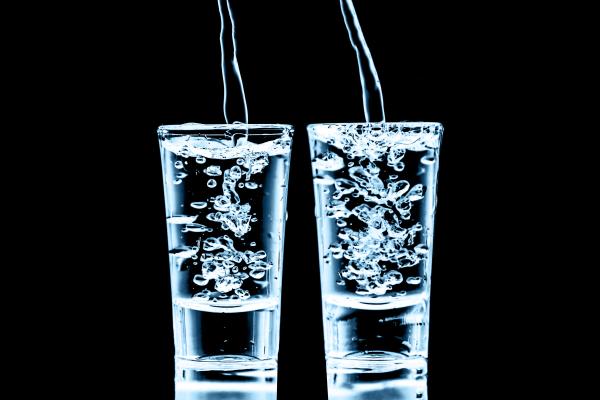 水命解析：生命之水的深厚哲理与象征意义