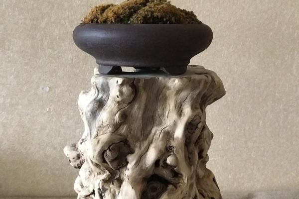 探寻石榴木命的吉祥物：怎样佩戴才能助运增福？