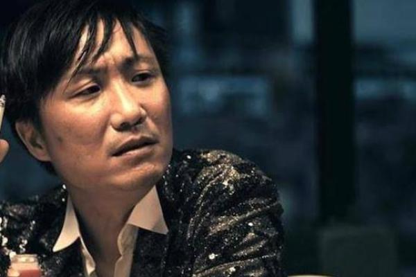 头发粗硬的男人，你的命运潜藏在发丝之中！