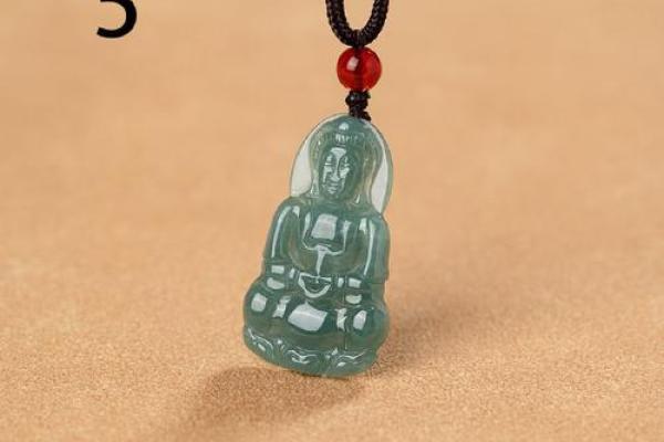 水命的人适合佩戴什么颜色的玉石？助你一路顺风，运势水涨船高！