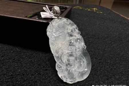 探寻太阳火命的魅力:适合佩戴的首饰推荐