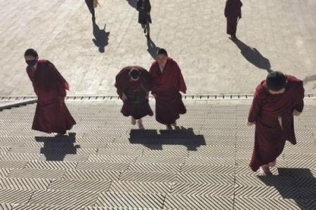 探秘天上火命:从固有特征到生活启示的一场灵魂之旅