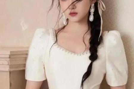五官精致小额头,大女人生命运探秘